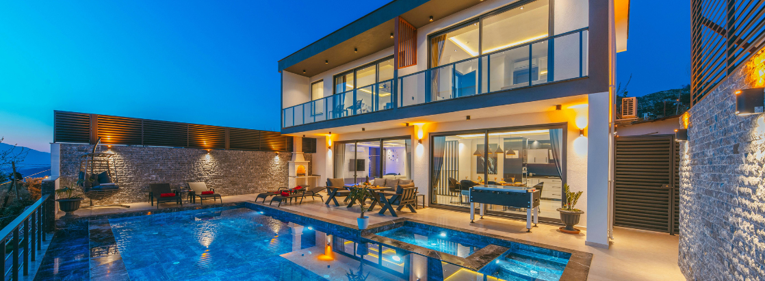 Illuminazione LED per esterni: come scegliere prodotti resistenti alle intemperie e sicuri