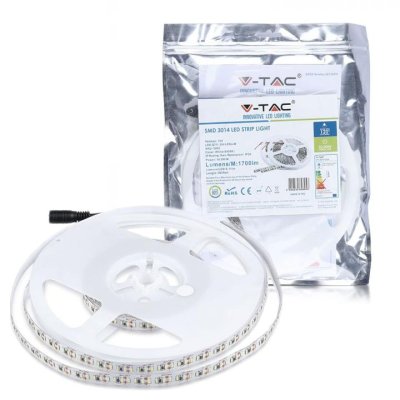 STRISCE LED 3014 204 LEDS  BIANCO NATURALE IP20 4000K